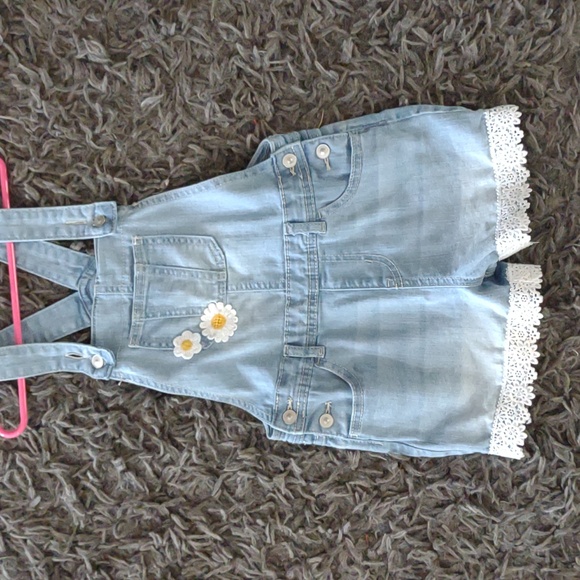 Overall shorts - Picture 1 of 2